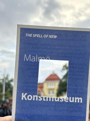 museum blurr